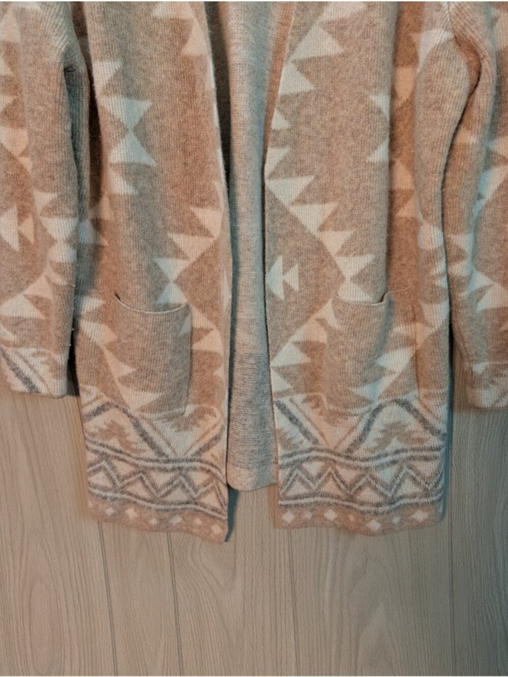 FRYE Beige White Knit Cardigan Sweater Geometric Pattern Long Sleeve Large - Picture 3 of 8